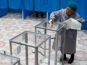 В Украине началось голосование по выборам в Раду - ảnh 1