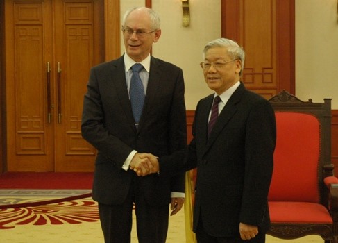 Евросоюз желает стать политическим партнёром Вьетнама - ảnh 1