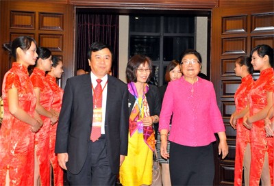 Завершился фестиваль дружбы народов Вьетнама и Китая 2012 года - ảnh 1