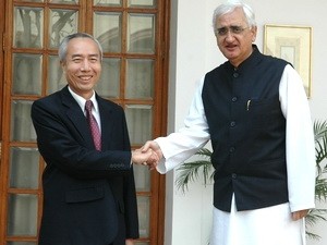 Председатель Отечественного Фронта Вьетнама посешает Индию с рабочим визитом - ảnh 1