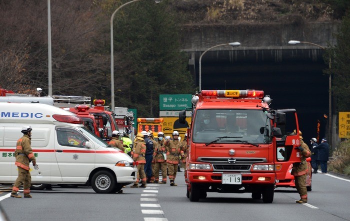 Создание комиссии по расследованию причин обрушения тоннеля в Японии - ảnh 1
