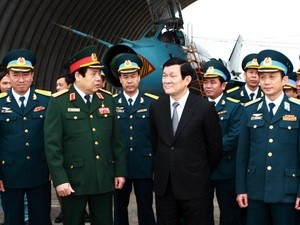 Чыонг Тан Шанг провел рабочую встречу с руководителями ВВС страны - ảnh 1