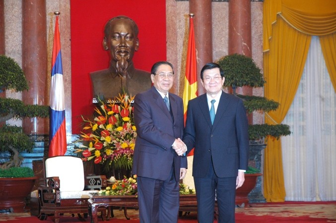 Руководители Вьетнама провели переговоры с генсеком ЦК НРПЛ, президентом Лаоса - ảnh 2