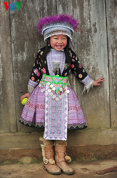 Весна и дети народности Монг - ảnh 8