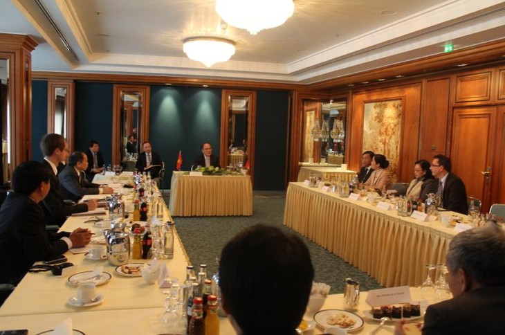 Спикер вьетнамского парламента посетил Германию с официальным визитом - ảnh 2