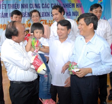 Во Вьетнаме отмечается Международный день защиты детей 1 июня - ảnh 1