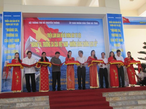 Мероприятия, посвящённые Неделе моря и островов Вьетнама 2013 года - ảnh 1