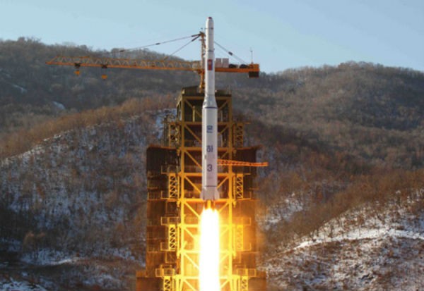 США, Япония и РК поторопили КНДР в денуклеаризации Корейского полуострова - ảnh 1