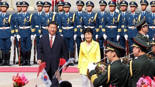 Председатель КНР провел переговоры с президентом Республики Корея - ảnh 1