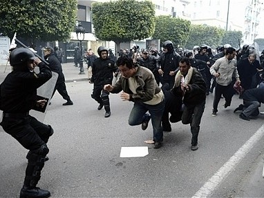Тунис находится под угрозой второй революции - ảnh 1