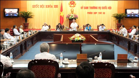 В Ханое завершилось 20-е заседание ПК вьетнамского парламента - ảnh 1