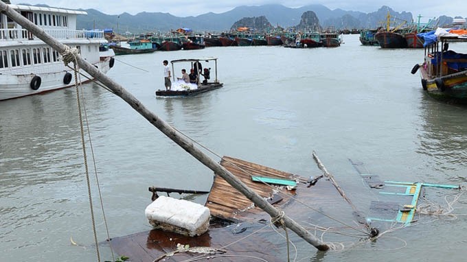 В результате тайфуна «Хайян» погибли и пропали без вести 18 человек - ảnh 1