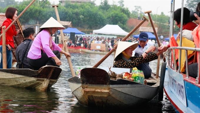 Плавучий рынок Южного Вьетнама в Ханое - ảnh 4