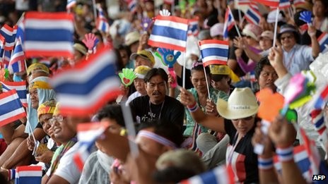 Таиландская оппозиция требует отставки премьер-министра страны - ảnh 1