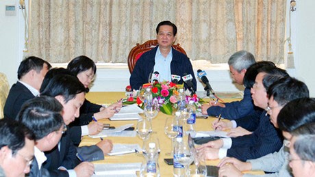 Премьер-министр СРВ провёл рабочую встречу с руководством г.Хайфона - ảnh 1
