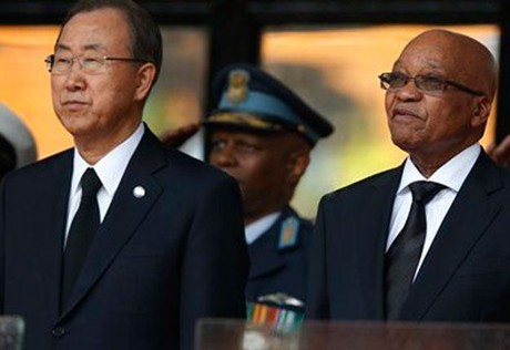 Жители ЮАР и мировые лидеры приняли участие в церемонии прощания с Манделой - ảnh 1