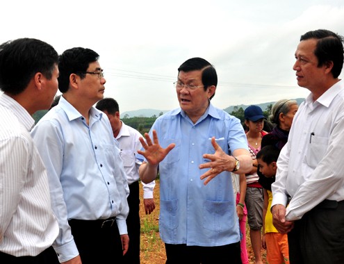 Президент Вьетнама совершил рабочую поездку в провинцию Куангнгай - ảnh 1