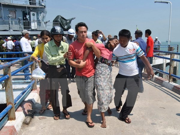 Руководители Вьетнама выразили соболезнования в связи с крушением парома в Мьянме - ảnh 1