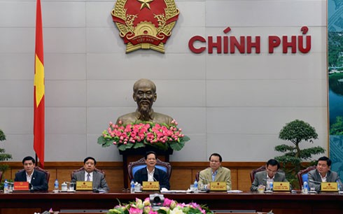Премьер Вьетнама: Необходимо продолжать реструктуризацию госпредприятий по плану - ảnh 1
