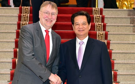 Премьер СРВ Нгуен Тан Зунг: Вьетнам всегда приветствует предприятия ЕС - ảnh 1