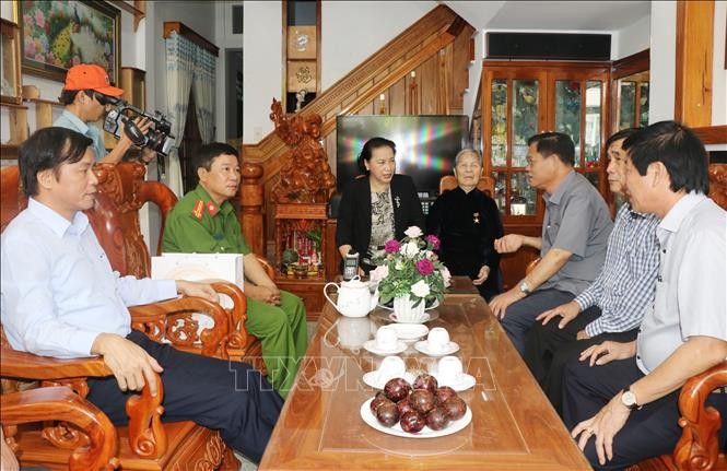 Председатель Национального собрания Вьетнама совершила рабочую поездку в провинцию Фуйен - ảnh 1