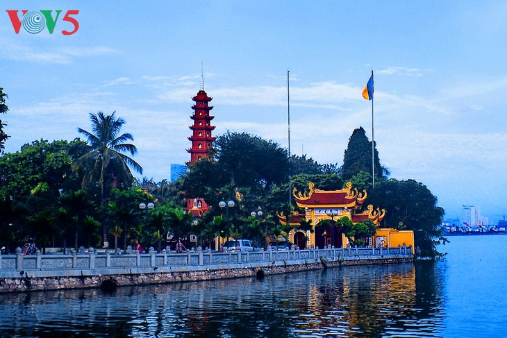Две пагоды во Вьетнаме вошли в список 10 красивейших в мире буддийских святынь - ảnh 1