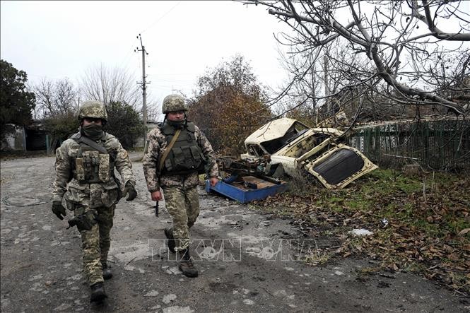 Конфликтующие стороны на востоке Украины отложили отвод войск - ảnh 1