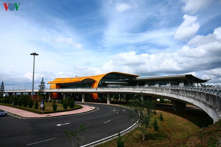 Аэропорт Льенкхыонг - пышный цветок высокогорья - ảnh 1