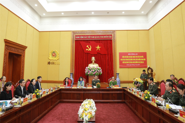 Вице-президент Вьетнама проверила реализацию Министерством общественной безопасности работы по проведению соревнований и награждению  - ảnh 1