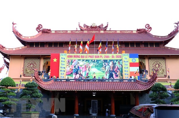 Вьетнамская буддийская сангха призвала монахов объединиться в борьбе с пандемией  - ảnh 1