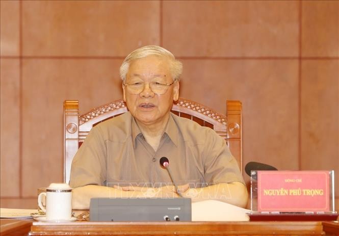 Генсек ЦК КПВ, президент Вьетнама Нгуен Фу Чонг: необходимо активизировать борьбу с коррупцией - ảnh 1