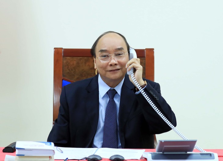 Премьер-министр Вьетнама провёл телефонный разговор с президентом Филиппин - ảnh 1