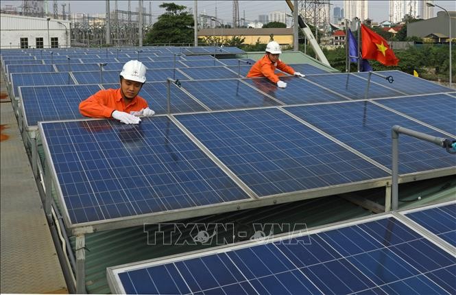  Вьетнам считается «зеленой энергетической державой» в Азии - ảnh 1