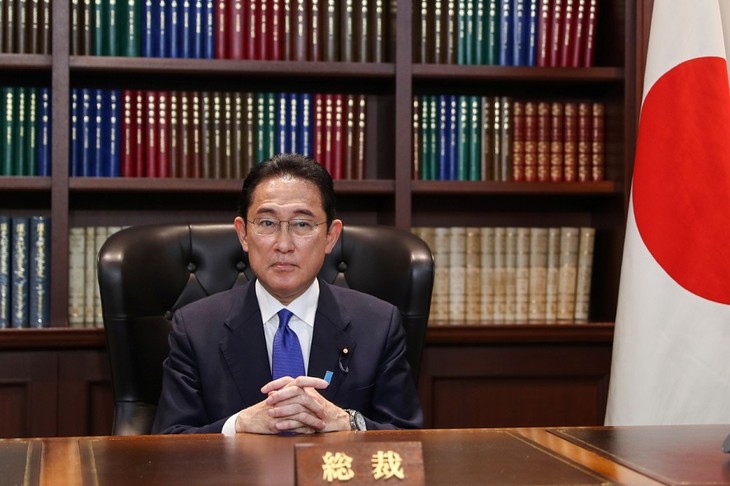 Новый премьер-министр Японии полон решимости продвигать новое общество ради населения - ảnh 1