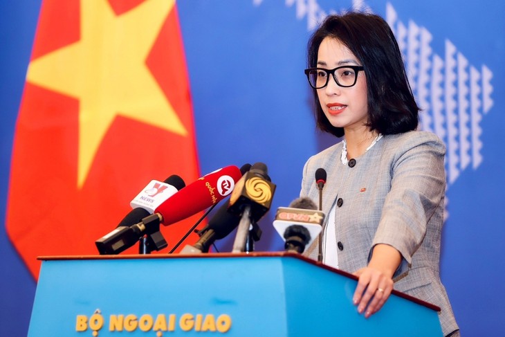 Вьетнам выступает против проведения Тайванем (Китай) учений с боевой стрельбой в водах вокруг острова Бабинь - ảnh 1