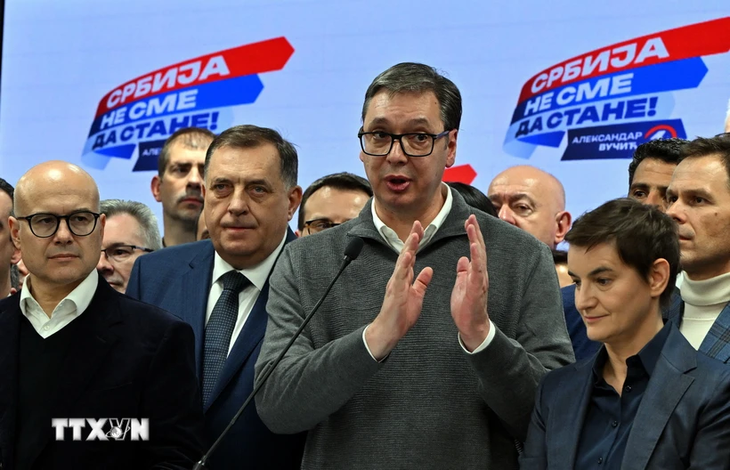 Новым премьер-министром Сербии станет Милош Вучевич - ảnh 1