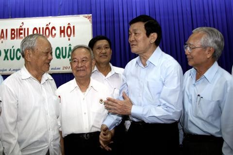 Chủ tịch nước tiếp xúc cử tri quận 4 Thành phố Hồ Chí Minh - ảnh 1