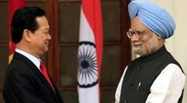 Thủ tướng Nguyễn Tấn Dũng hội kiến với Thủ tướng Ấn Độ Manmohan Singh - ảnh 1