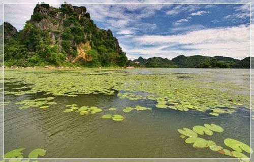 Thắng cảnh Hồ Quan Sơn - nét đẹp sơ khai và bình lặng - ảnh 1