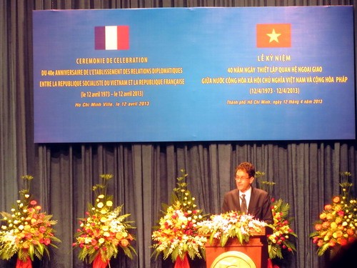Kỷ niệm 40 năm quan hệ ngoại giao Việt Nam - Pháp - ảnh 1