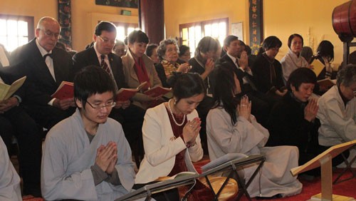 Mừng đại lễ Phật Đản ở Pháp - ảnh 2