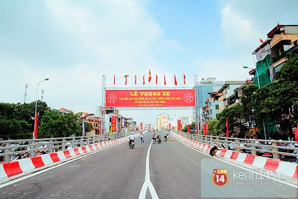 Hà Nội thông xe cầu vượt Đại Cồ Việt – Trần Khát Chân - ảnh 1