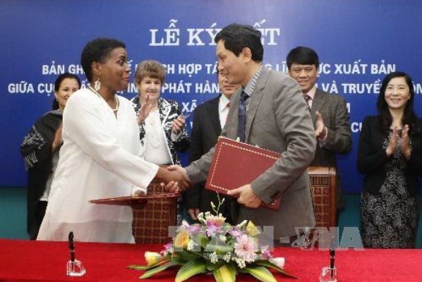 Việt Nam-Cuba tăng cường hợp tác về xuất bản - ảnh 1