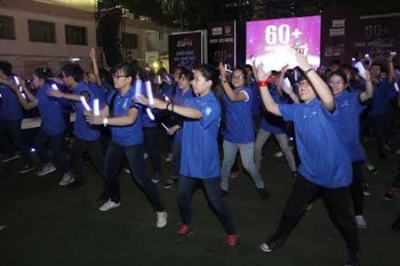 Việt Nam hưởng ứng chiến dịch Giờ Trái đất 2014 - ảnh 3