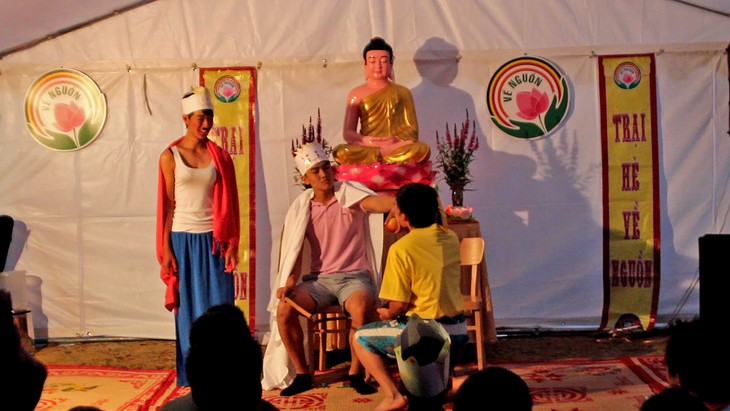 Hội Phật tử Việt Nam tại Cộng hòa Séc tổ chức trại hè Về nguồn 2014  - ảnh 6