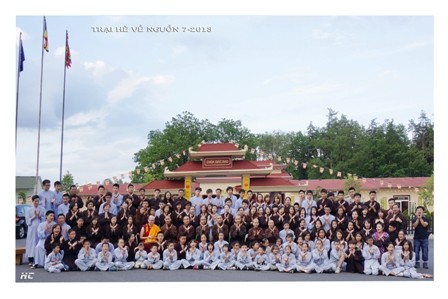 Hội Phật tử Việt Nam tại Cộng hòa Séc tổ chức trại hè Về nguồn 2014  - ảnh 3