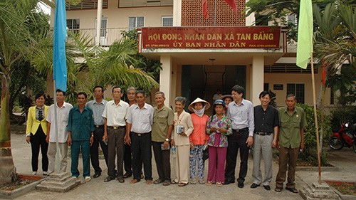 Đài Tiếng nói Việt Nam tặng quà cho các gia đình chính sách ở tỉnh Cà Mau - ảnh 2