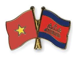 Đoàn Bộ Tư lệnh Pháo binh Quân đội Hoàng gia Campuchia thăm làm việc tại Việt Nam  - ảnh 1