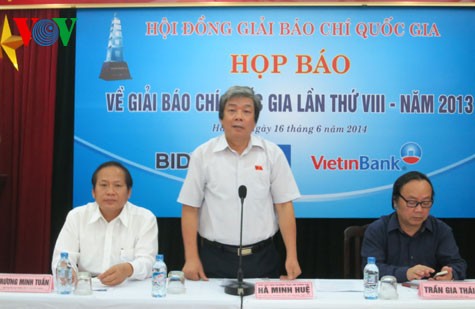 8 tác phẩm của Đài Tiếng nói Việt Nam đạt giải Báo chí quốc gia 2014 - ảnh 1