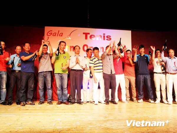 Giải Quần vợt Brno gắn kết cộng đồng người Việt tại Cộng hòa Séc  - ảnh 1